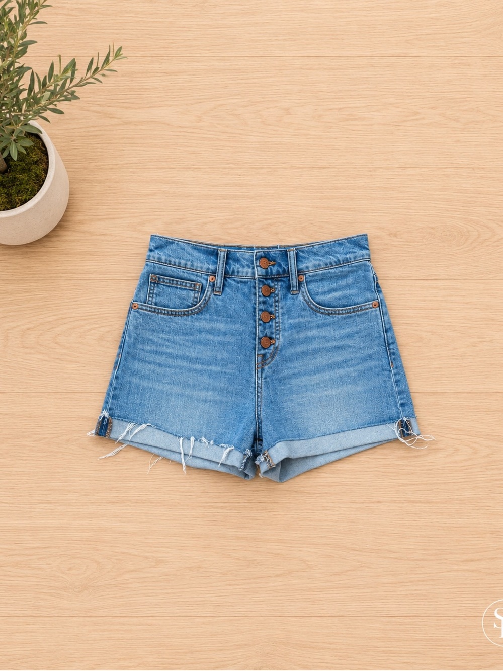 Madewell High Rise Button Fly Denim Shorts US 2 25 Light Wash Raw Hem MSRP $78